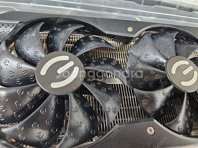EVGA RTX 3090 XC3 Ultra--1