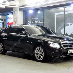 벤츠E-클래스 W213 E300 4MATIC 익스클루시브★여유자금★전액할부★저신용할부★신용회복★매입★대차★수출가능