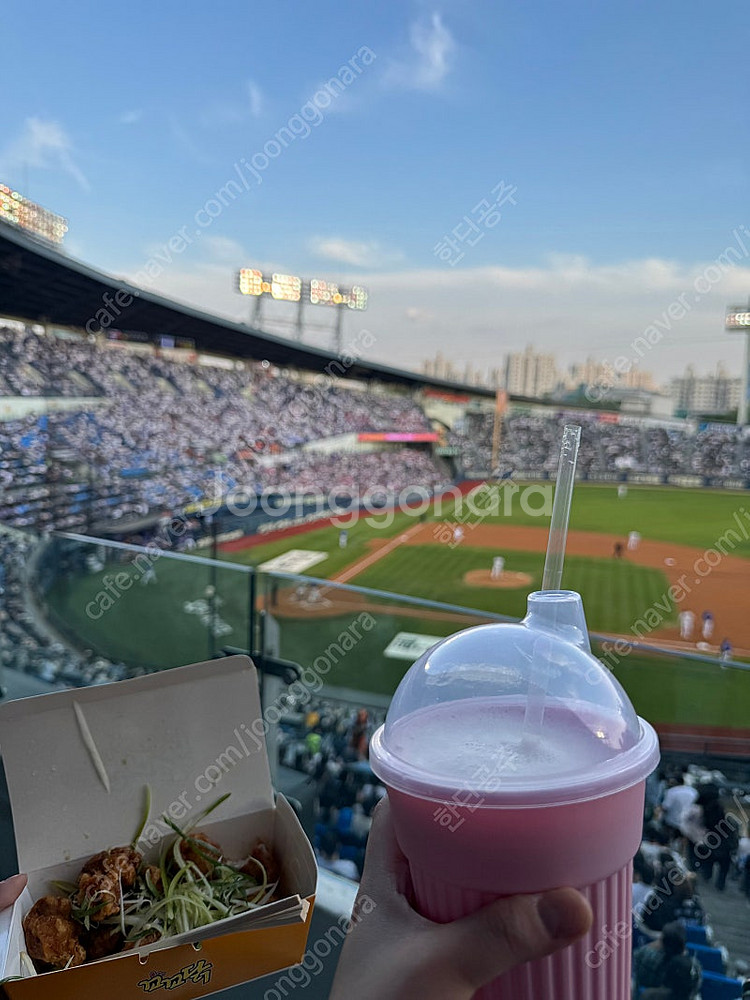 9월 19일 두산 vs 기아 2연석 구매합니다--0