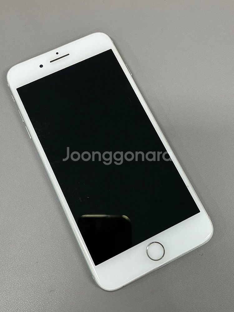 아이폰8플러스 화이트 64G 미파손단말기 외관 깨끗한폰...--2