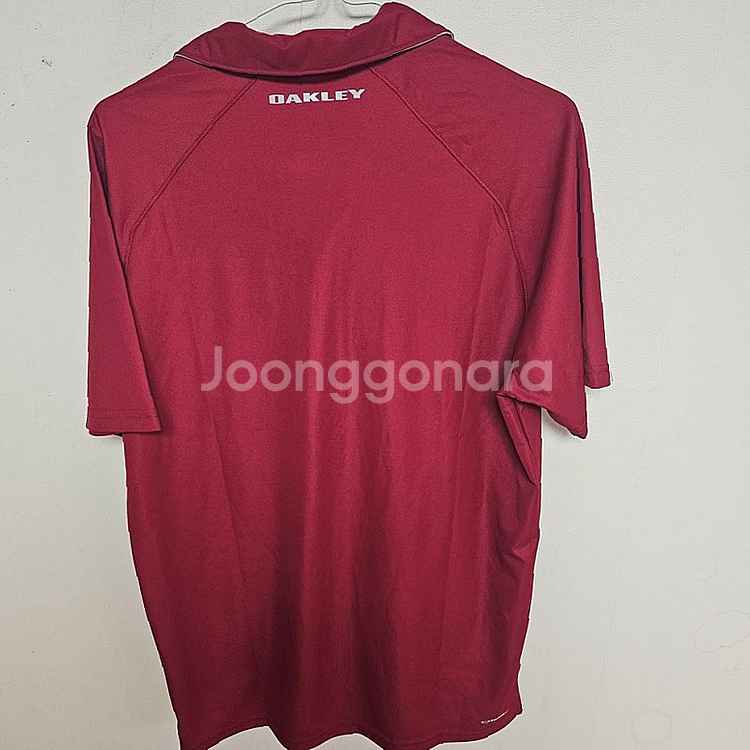 오클리 남성 반팔티 100L--2