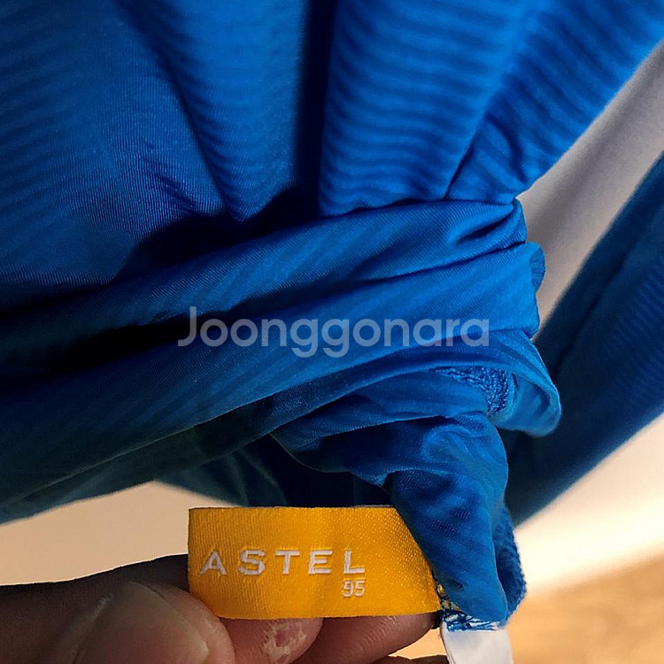 판매 루이까스텔 남성 여름 긴팔티 95M 깨끗--3