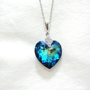 스와로브스키 버뮤다 블루 하트 크리스탈 펜던트 목걸이 Swarovski Heart Crystal Pendant Necklace