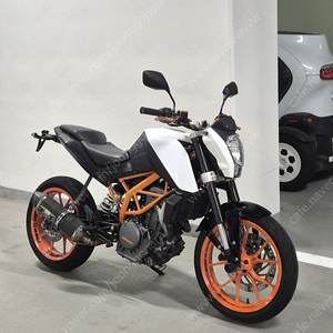 2017년식 KTM 듀크390 ABS 판매합니다.