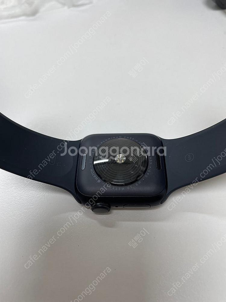 애플워치 se2 미드나이트 예전에 새상품으로 판매하신분...--0