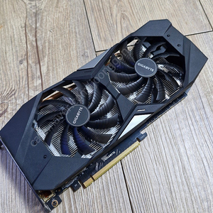 Rtx2070 팝니다