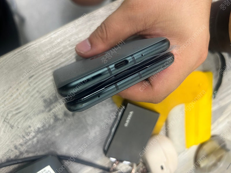 모토로라 레이저40 2023 판매 이미지