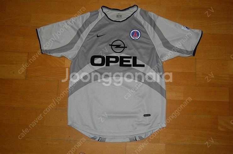 PSG 파리 생제르맹 파리 생제르망 01-02 어웨이유...--0