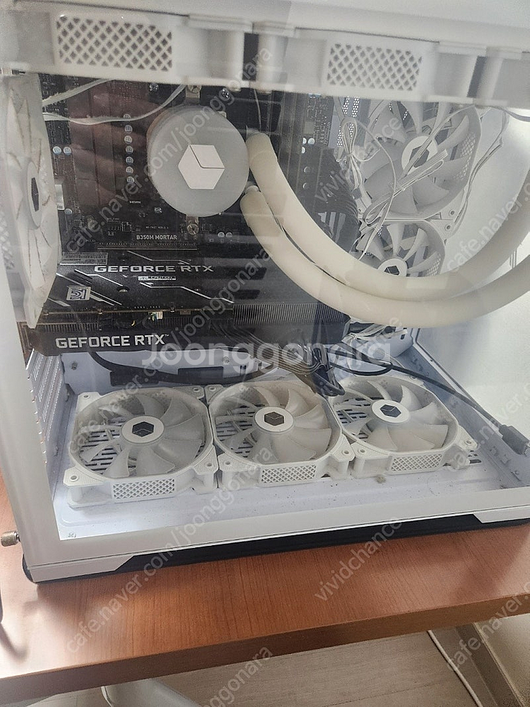 5600x + 3060ti + 360수냉 완본체 70만...--5