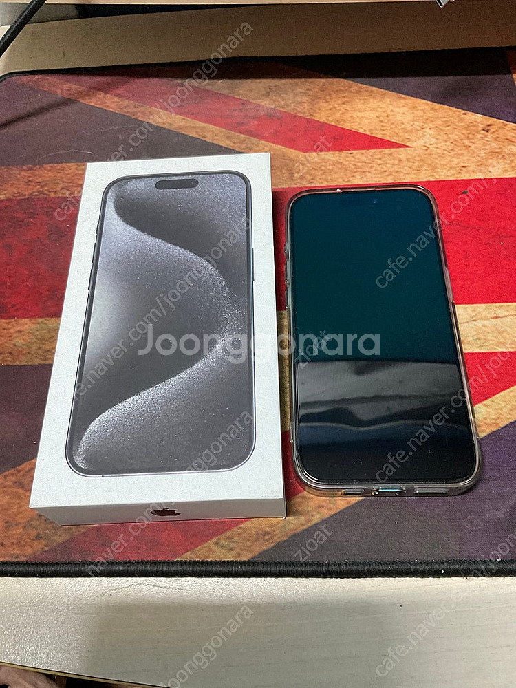 아이폰 15pro 블랙티타늄 256GB(9월 20일 이...--0