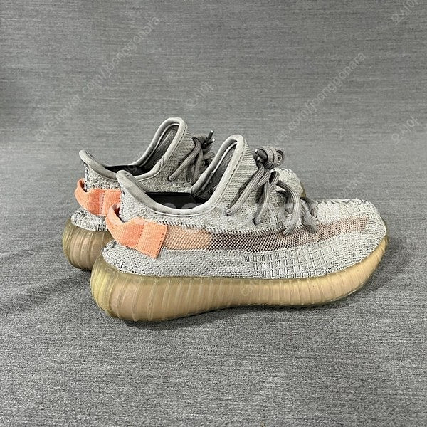 아디다스 이지부스트 350 V2 트루폼 운동화/여성(2...--1