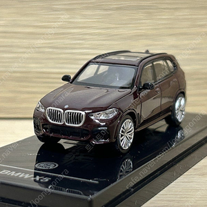 Para64 1:64 BMW X5 G05 다이캐스트 자동차 모형 판매합니다.