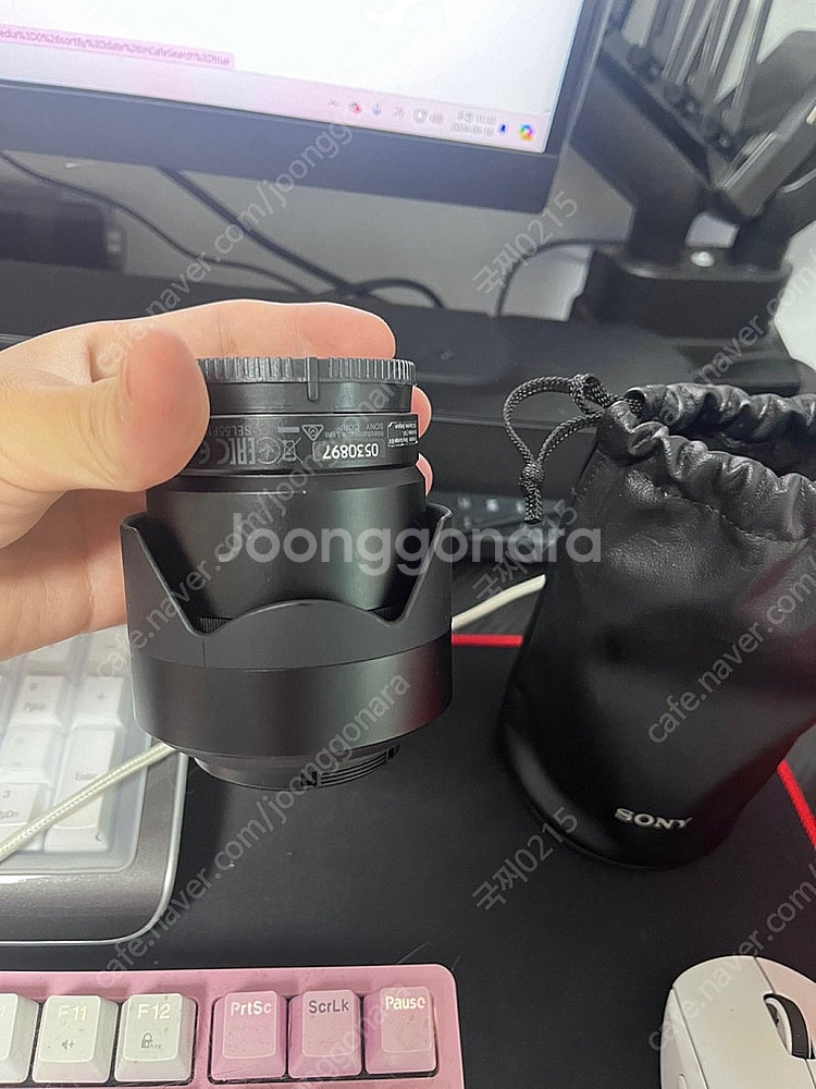 여친렌즈 F1.8 55mm ZA 판매합니다. 상태좋아요...--0
