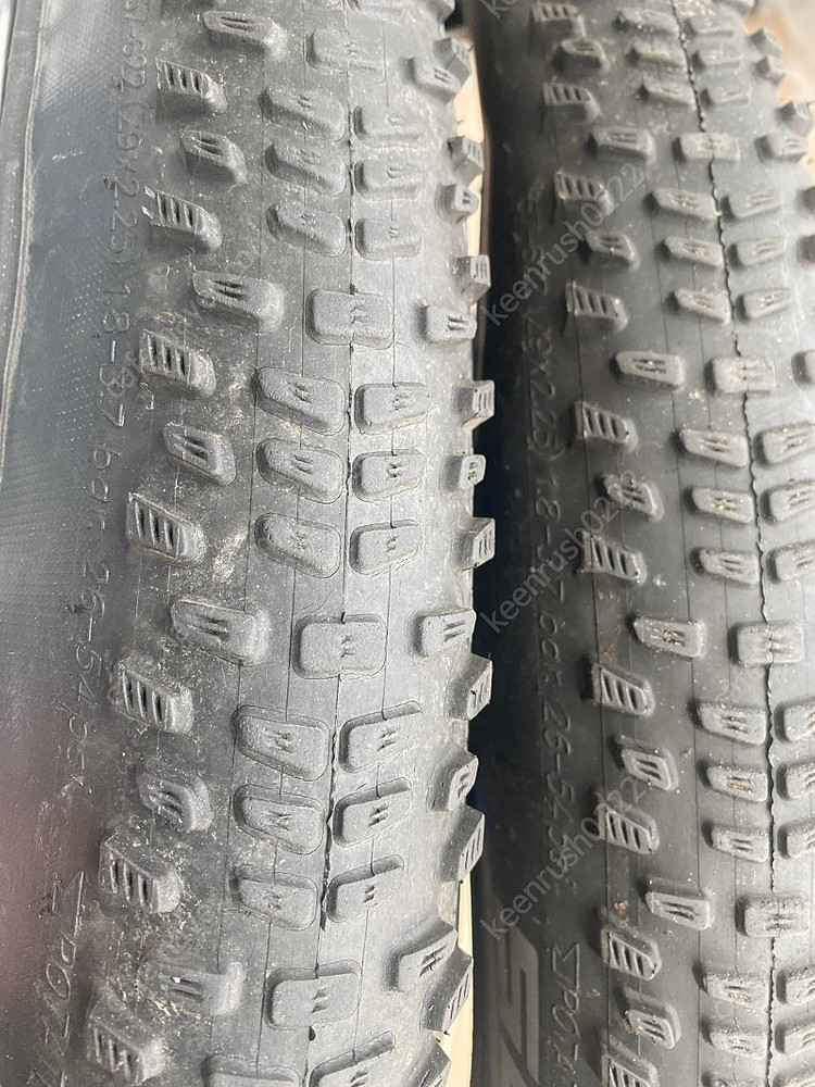 [중고MTB타이어] 슈발베 레이싱랄프 29x2.25 한쌍 (택포)--2