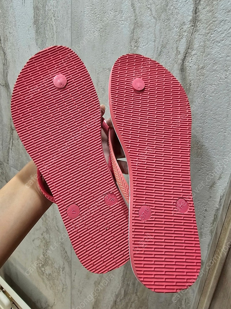 (새상품)하바이나스 쪼리 팔아요 이미지