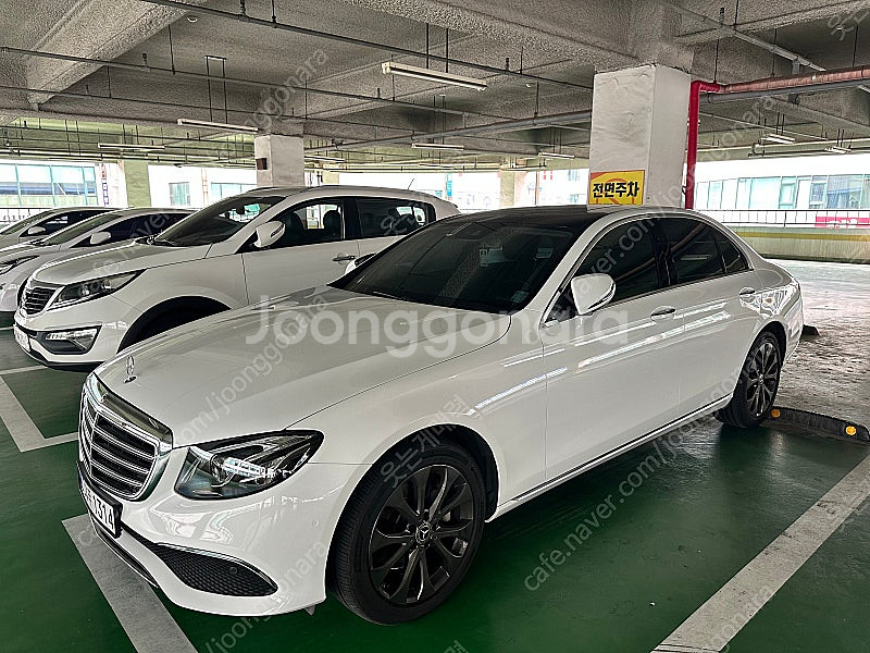 벤츠 E클래스 (W213) 익스크루시브 220D 4매틱--1