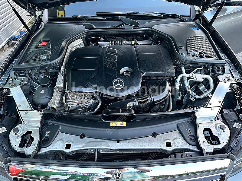 벤츠 E클래스 (W213) 익스크루시브 220D 4매틱--9