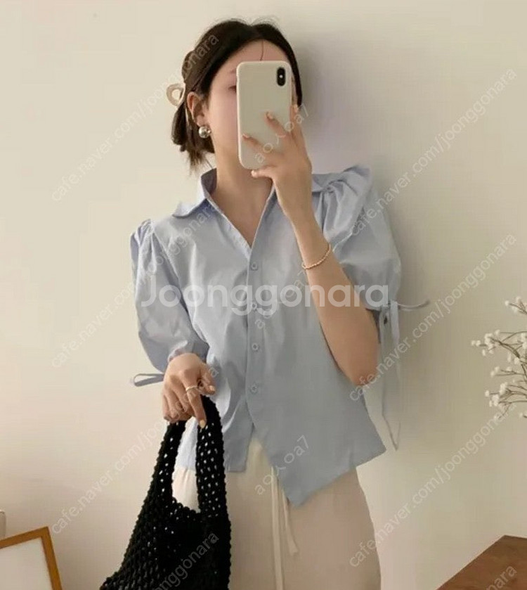 옷정리🩵)사선 언발 블라우스 셔츠(소라색/새상품)--0