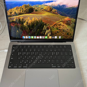 Apple 2023 맥북 프로 14, M2 Pro 10코어, 512GB, 32GB 팝니다.