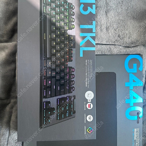 로지텍 G913 TKL 무선 기계식 게이밍 키보드