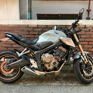 혼다 CB650R 펄그레이 2021년식 4991km