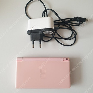 닌텐도 ds lite 핑크 정크 부품용 충전기 포함 판매합니다