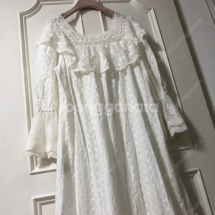 치유의옷장 레이스 범벅 롱원피스 공주풍 홈웨어 아일렛 ...--5