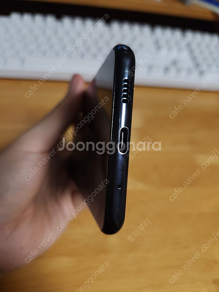 갤럭시 a9 pro 블랙 팔아요--6