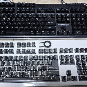 스카이디지탈 NKEYBOARD 메카닉 LED 청축+키캡