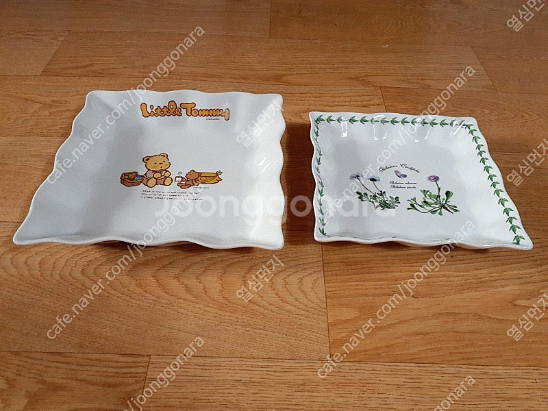 접시 과일등 여러가지 사용해요 필요하신 분들은 편하게 ...--0