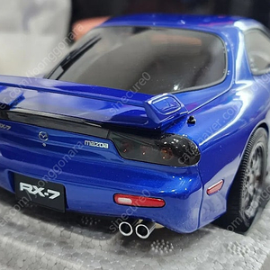 1:18 다이캐스트 폴라마스터 RX7