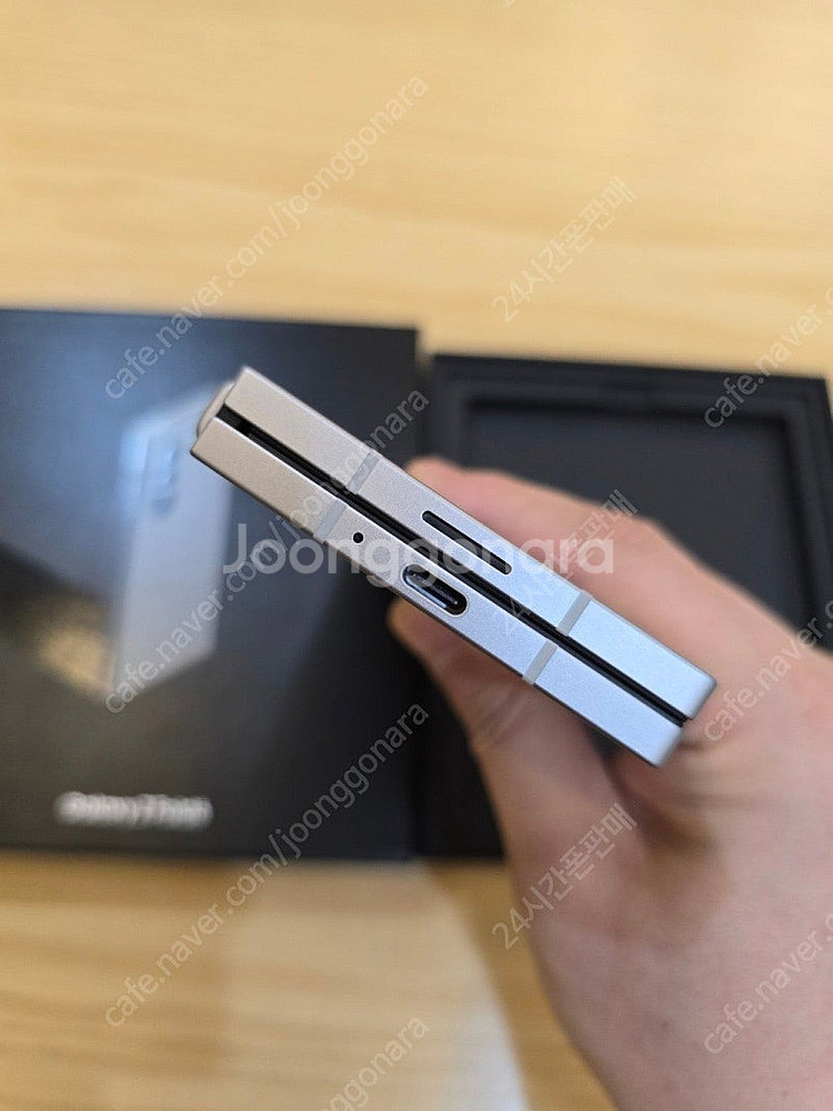 갤럭시z폴드6실버쉐도우512gb 단순개봉미사용폰판매합니...--5