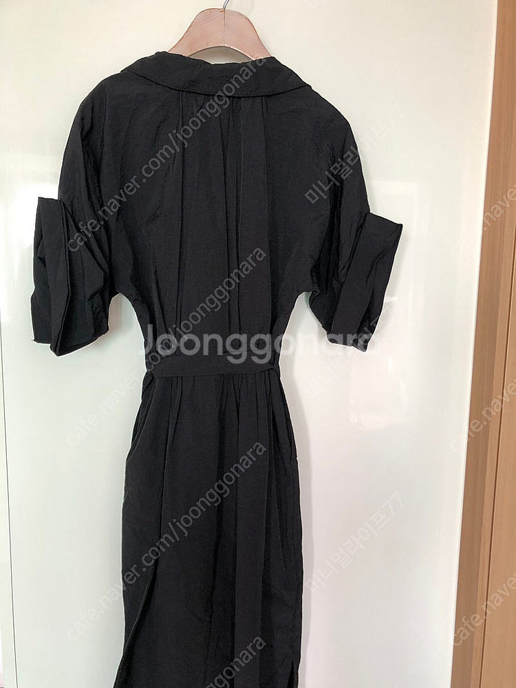 VERYMORE 베리모어 바스락 벌룬 타임마인랑방 스타일 원피스 하객룩 75000원--2