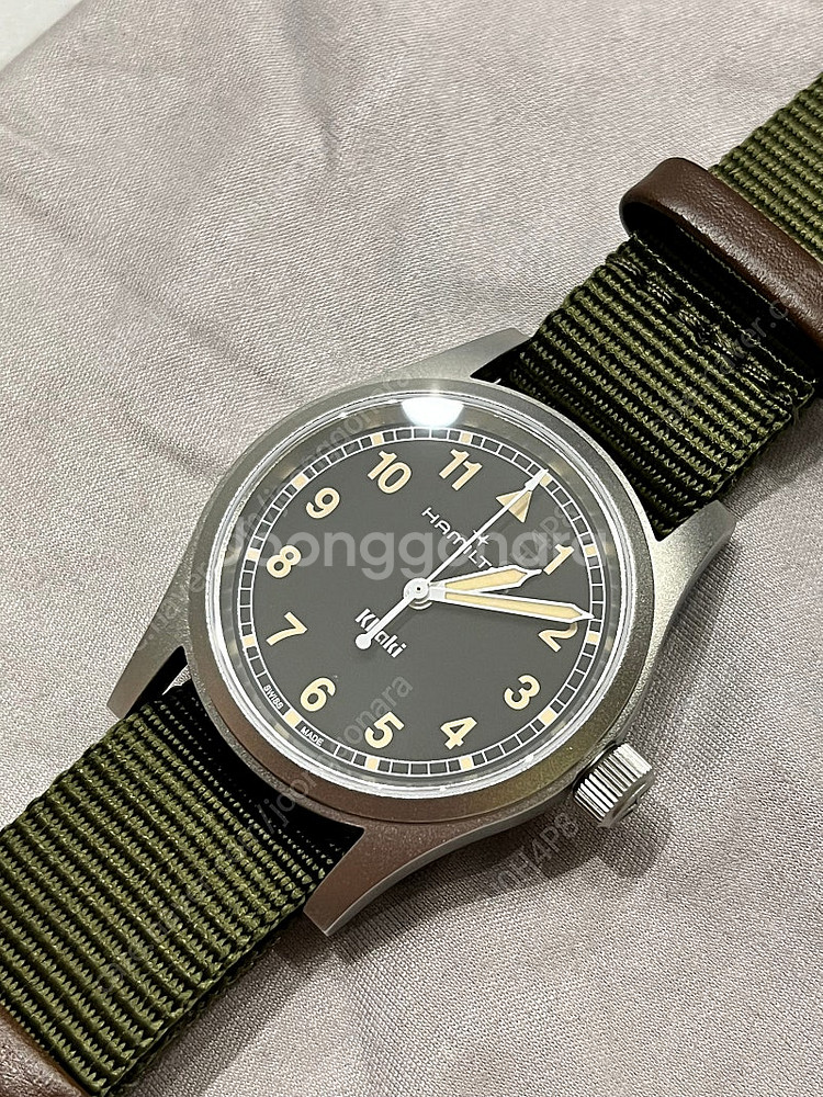 해밀턴 카키필드 쿼츠 33mm 블랙 다이얼 H69301...--2