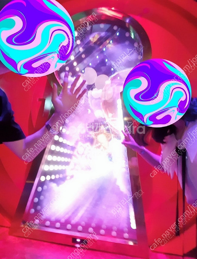 아뜨랑스 핑크 블라우스+검정 스커트 세트 판매합니다--0