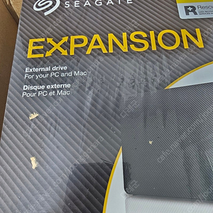 seagate 씨게이트 expansion 14tb 외장hdd 팝니다.