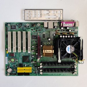 인텔 소켓478 CPU+478마더보드+PC3200 RAM+AGP그래픽카드+IDE HDD+IDE CD-ROM+파워