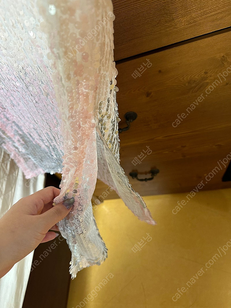 스팽글 시퀀 사이드 슬릿 free 사이즈 멀티컬러 스커트--1