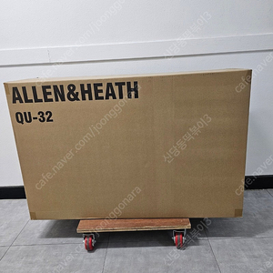 [미개봉새제품] 알렌헤스 ALLEN&HEATH QU-32 디지털콘솔 미개봉 새제품 판매합니다