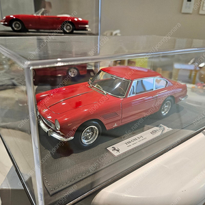 1/18 bbr 올드 페라리 250tdf, 330gt, 250gte 등 팝니다. [오토아트, cmc, mr, gt spirit]