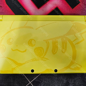 NEW 3DS XL 피카츄 에디션 팝니다