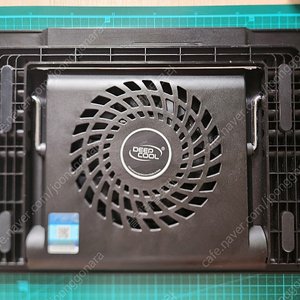 DEEPCOOL N9 노트북 쿨러 받침대 택포 2만원 팝니다.