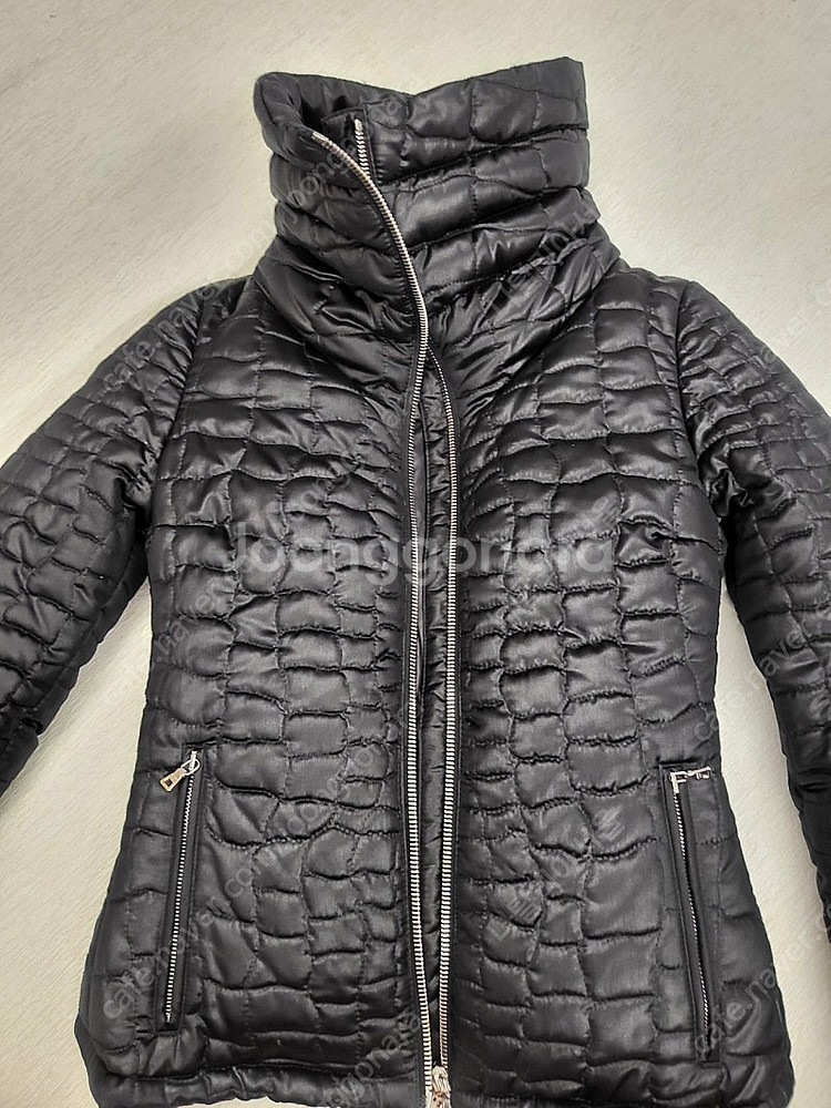 프라다 여성패딩 38사이즈--3