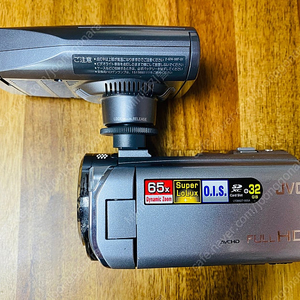 JVC 캠코더 GZ-E565SAC 판매합니다.