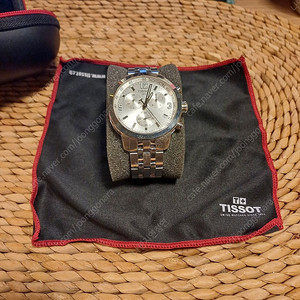 티쏘 (TISSOT) PRC200 크로노 워치