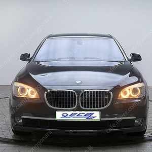 BMW7시리즈 (F01) 750 Li중고차 할부 리스 카드 저신용자 전액할부 가능합니다