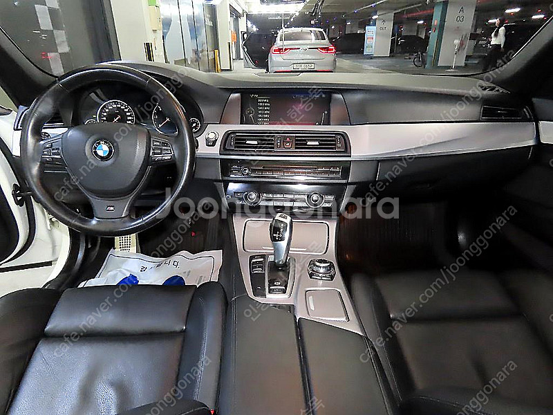 BMW5시리즈 (F10) 520d M 스포츠 (5인승)...--9