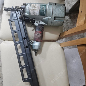 히타치 타정기 팝니다....