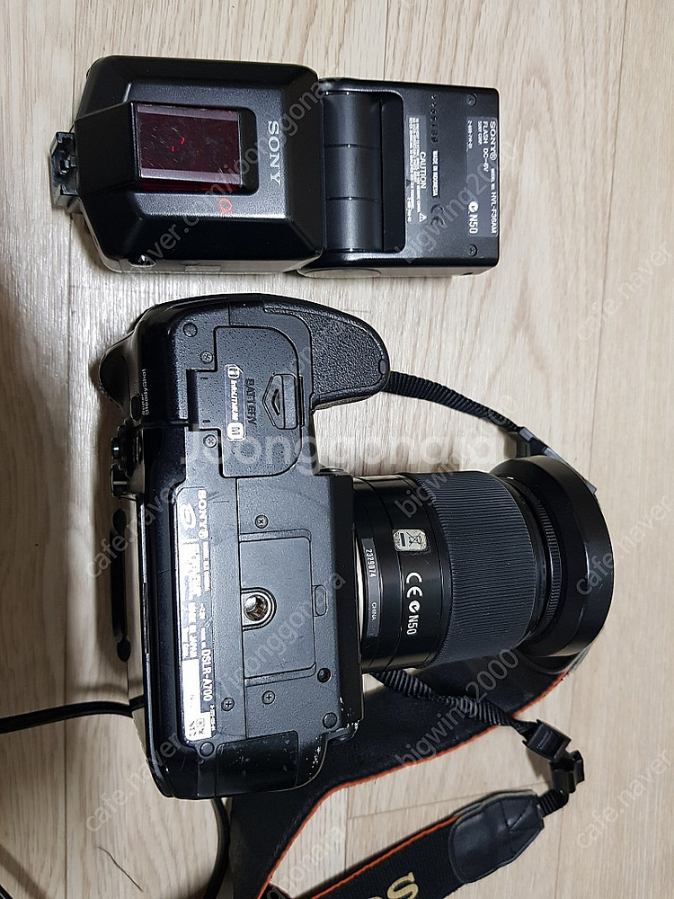 소니 DSLR A700 카메라 세트 판매합니다.--2