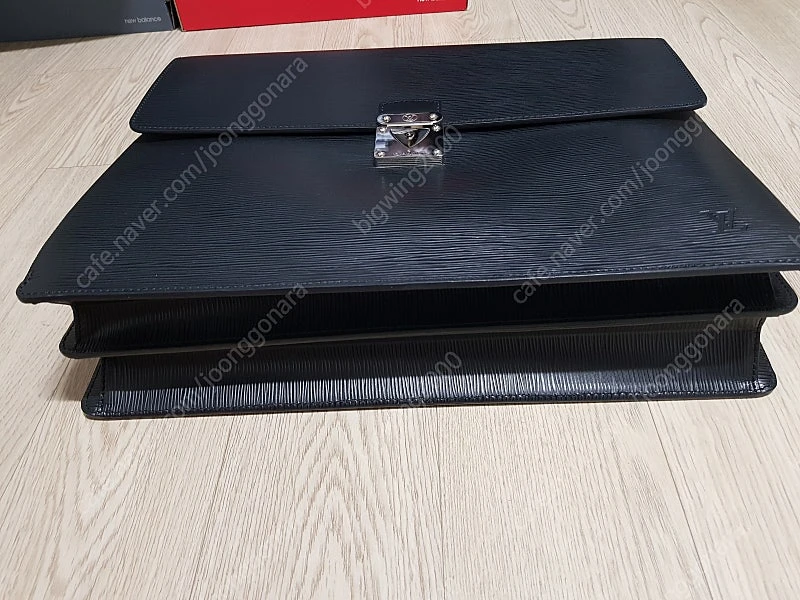 루이비통 에삐레더 Robusto 2 compartment 남성용 서류가방 이미지